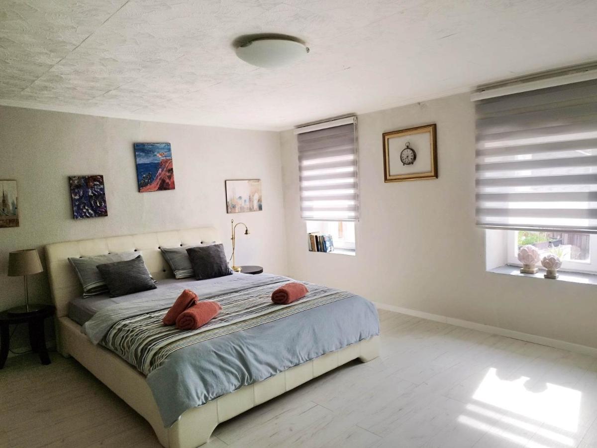Apartment With Garden Hanja Мостар Екстериор снимка
