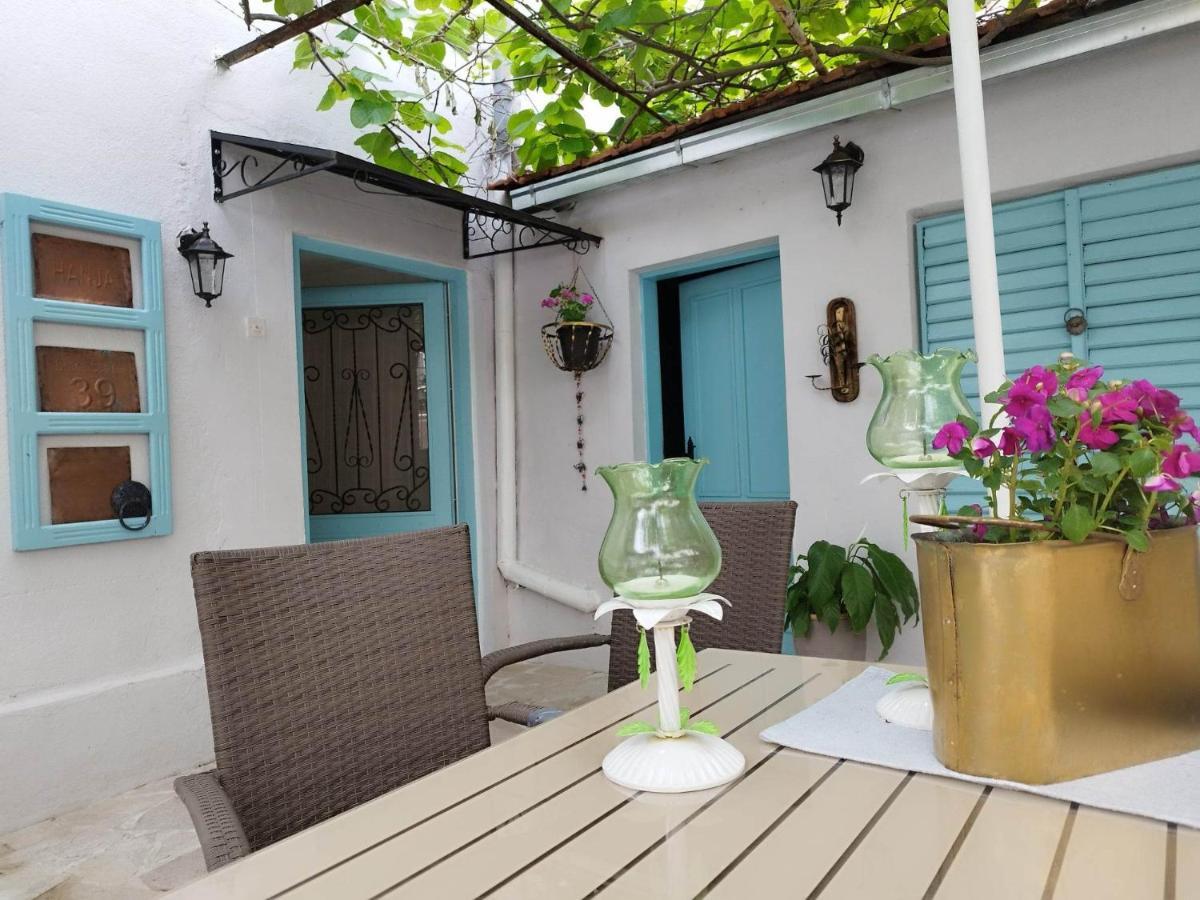 Apartment With Garden Hanja Мостар Екстериор снимка